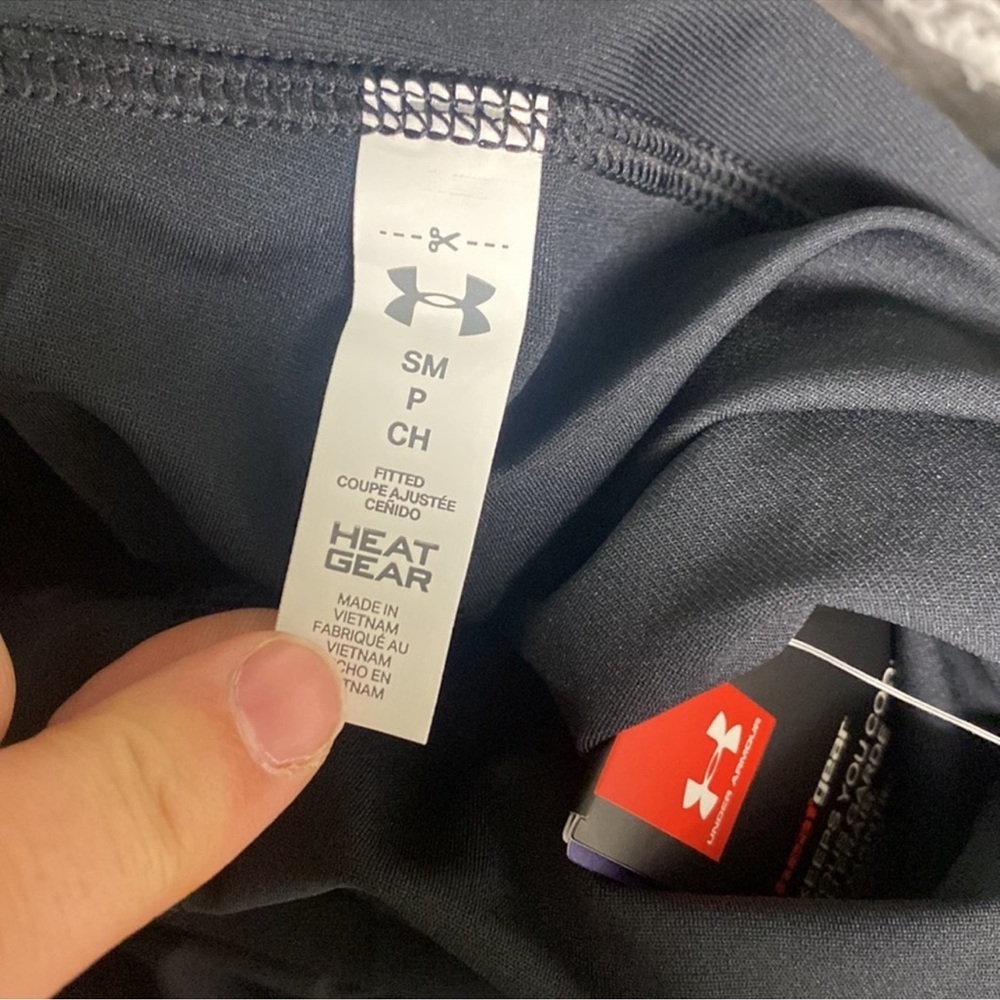 NWT Under Armour Women's Black Athletic Skort - Picture 5 of 12